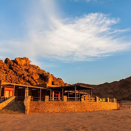 Greenfire Desert Lodge Мальтахёэ Экстерьер фото